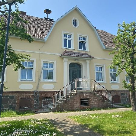 Fewo In Neustadt/Dosse, Der Stadt Der Pferde Leddin Exterior foto